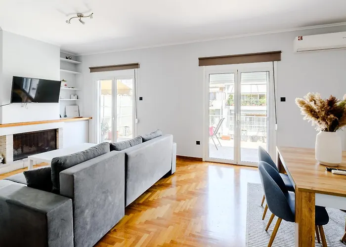 Kolonaki View Apartment